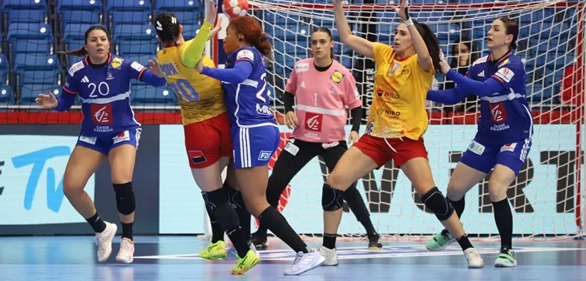 România, Aproape de Un Miracol împotriva Franței: Performanță Curajoasă la Campionatul European de Handbal Feminin