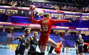 Victorie Istorică pentru România la Campionatul European de Handbal: 25-23 împotriva Suediei!