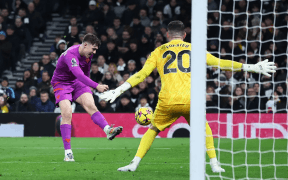 Tottenham și Wolves Încheie la Egalitate: Spectacol și Emoții într-un Meci Dramatic din Premier League