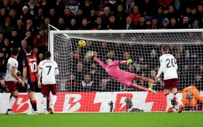 Bournemouth Egalează Dramatic West Ham United: Spectacol și Un Gol Memorabil din Lovitură Liberă
